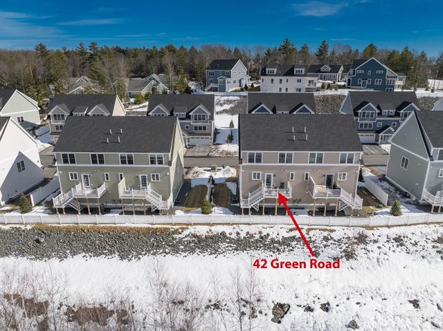 42 Green Road, Newmarket, NH 03857