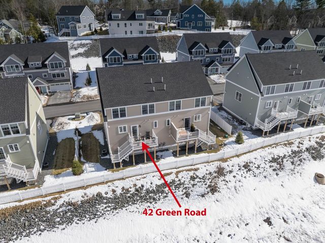 42 Green Road, Newmarket, NH 03857