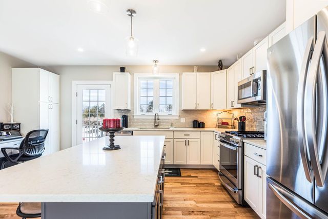 42 Green Road, Newmarket, NH 03857