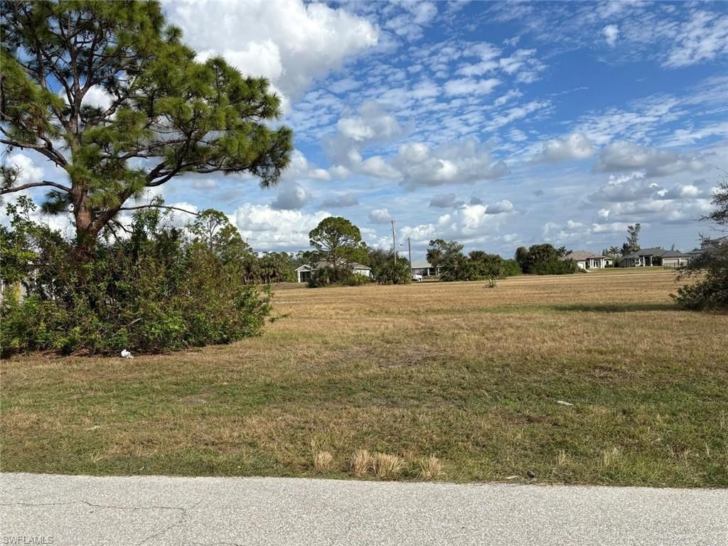 2353 NW 37th PL, CAPE CORAL, FL 33993 — photo 2