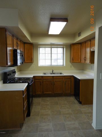 6126 W MAUI Lane, Glendale, AZ 85306