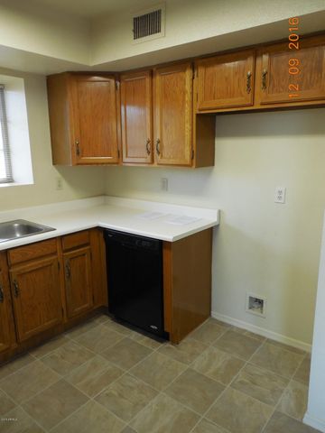 6126 W MAUI Lane, Glendale, AZ 85306