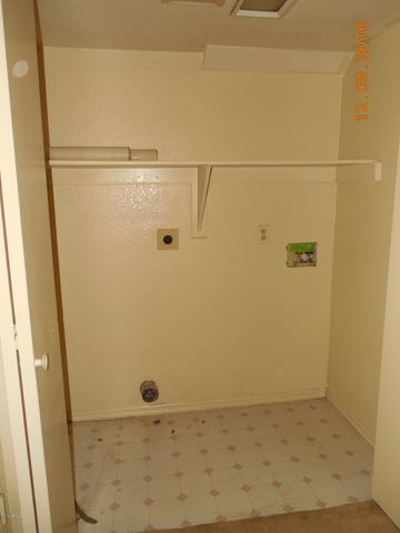 6126 W MAUI Lane, Glendale, AZ 85306