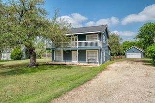 104 Matthews CIR, Liberty Hill, TX 78642