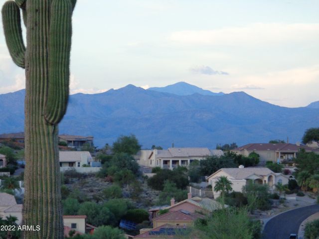 15431 N Cerro Alto Drive 5, Fountain Hills, AZ 85268