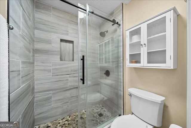 1074 Peachtree Walk NE B401, Atlanta, GA 30309