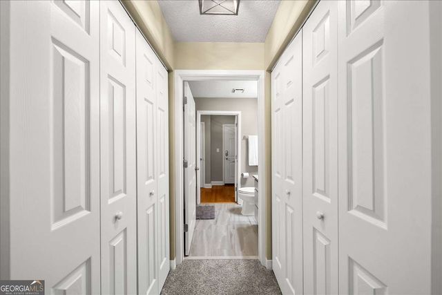 1074 Peachtree Walk NE B401, Atlanta, GA 30309