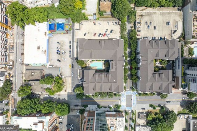 1074 Peachtree Walk NE B401, Atlanta, GA 30309