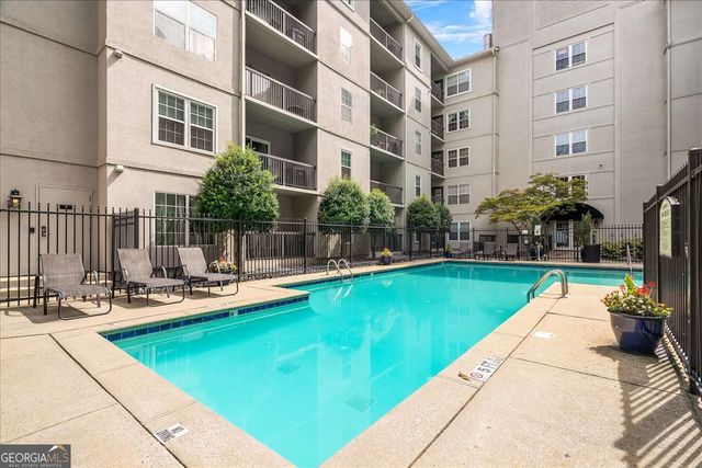 1074 Peachtree Walk NE B401, Atlanta, GA 30309