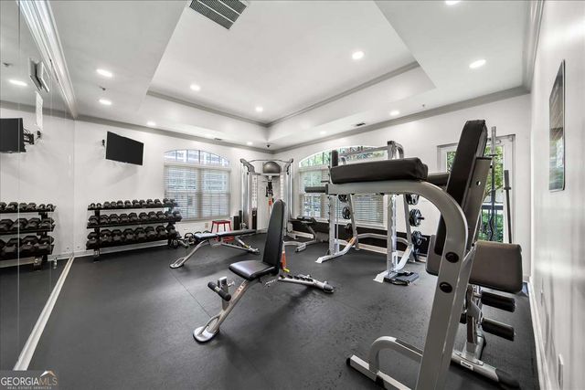 1074 Peachtree Walk NE B401, Atlanta, GA 30309