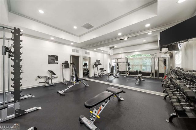 1074 Peachtree Walk NE B401, Atlanta, GA 30309