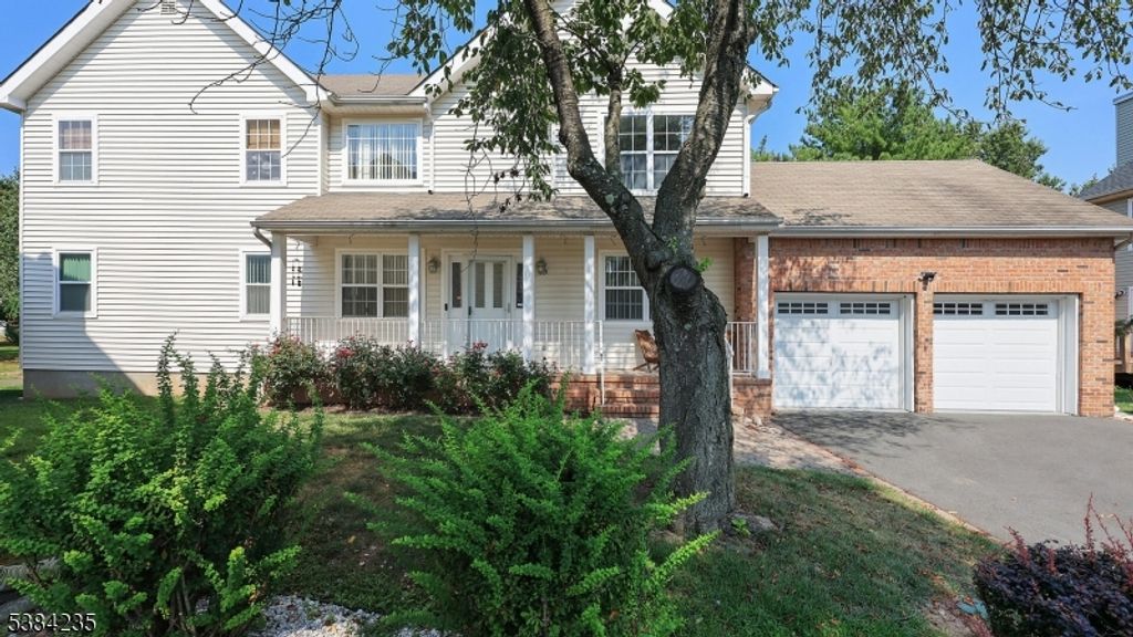 45 Nostrand Rd, Hillsborough Twp., NJ 08844