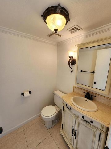 1663 Fairway Circle, Palm Springs, CA 92264