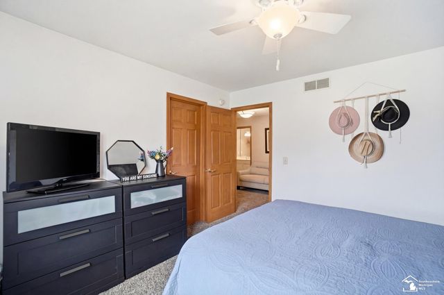 3985 Wood Haven Court, Bedford Twp, MI 48144