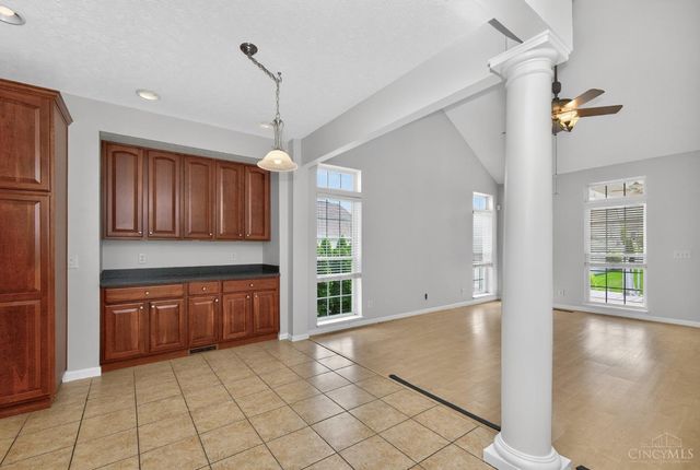 251 Countryside Drive, Lebanon, OH 45036