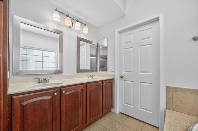 251 Countryside Drive, Lebanon, OH 45036