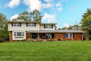 5673 Club LN, Roanoke, VA 24018
