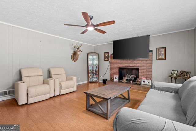226 Waddell Road, Bremen, GA 30110