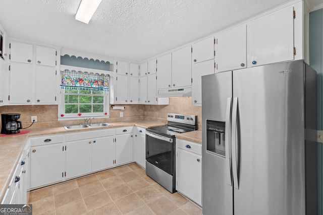 226 Waddell Road, Bremen, GA 30110