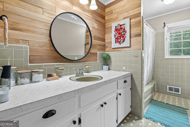 226 Waddell Road, Bremen, GA 30110