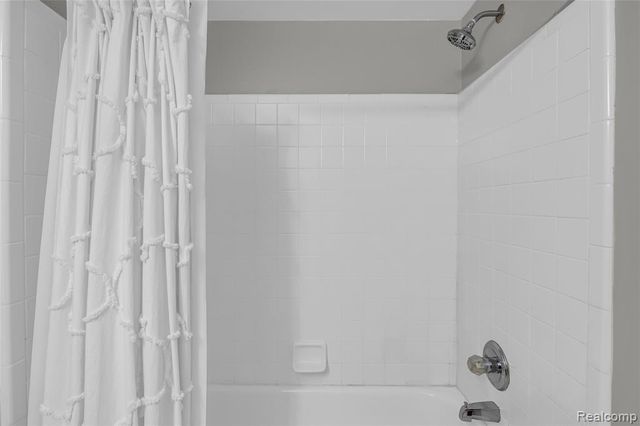 34276 Cherry Hill Lane, Chesterfield, MI 48047