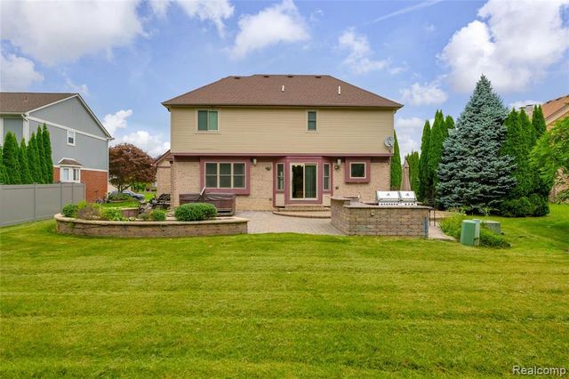 34276 Cherry Hill Lane, Chesterfield, MI 48047