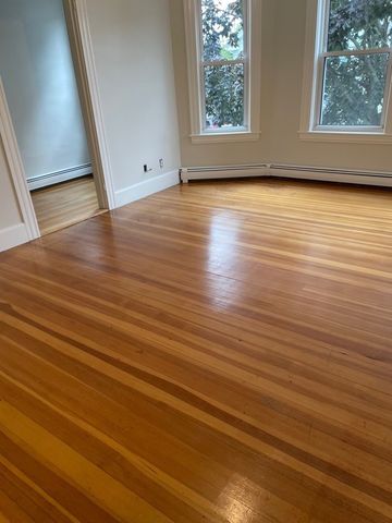 87 Pond St 2, Waltham, MA 02453