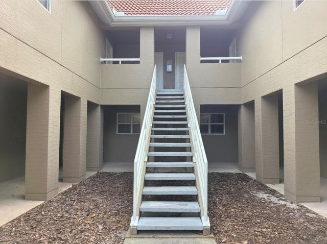 15215 AMBERLY DRIVE 907, Tampa, FL 33647
