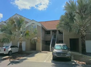 15215 AMBERLY DRIVE 907, Tampa, FL 33647