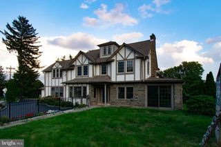 501 E MANOA RD, Havertown, PA 19083