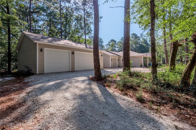 37 Spreading Oak, Trinity, TX 75862