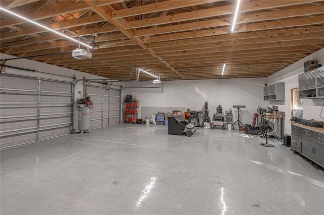 37 Spreading Oak, Trinity, TX 75862