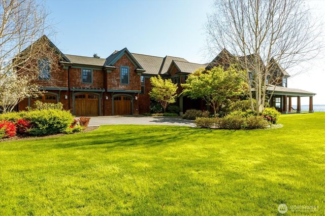 5848 Mutiny Bay Road, Freeland, WA 98249