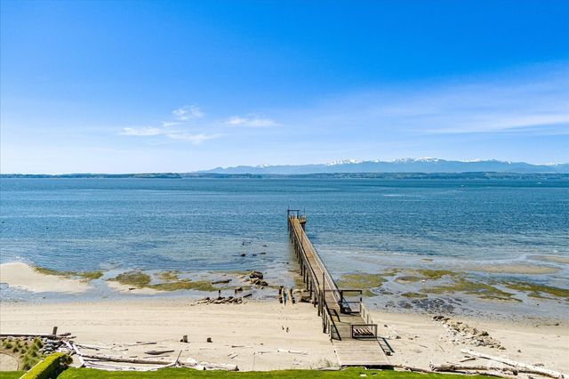 5848 Mutiny Bay Road, Freeland, WA 98249