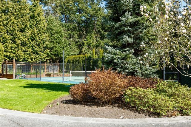 5848 Mutiny Bay Road, Freeland, WA 98249