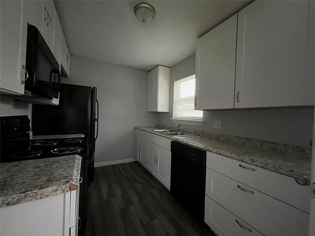 2020 Nomas Street, Dallas, TX 75212
