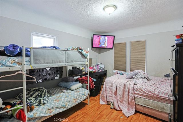 410 E 60th St, Long Beach, CA 90805