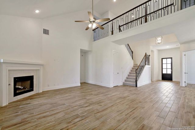 125 Pin Oak, Castroville, TX 78009