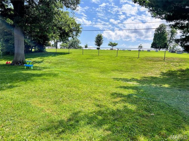1107 Virginia Avenue, Crystal City, MO 63019