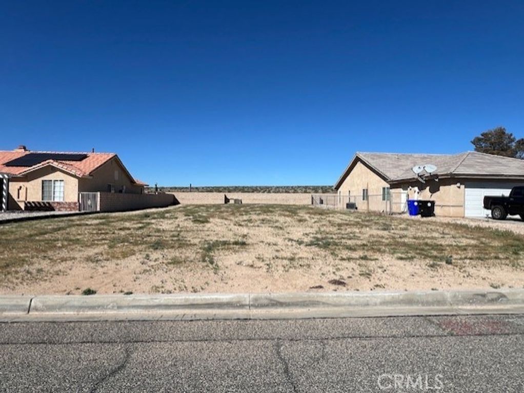 27912 Fairacres, Helendale, CA 92342