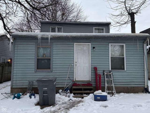 954 N Pershing Avenue, Indianapolis, IN 46222