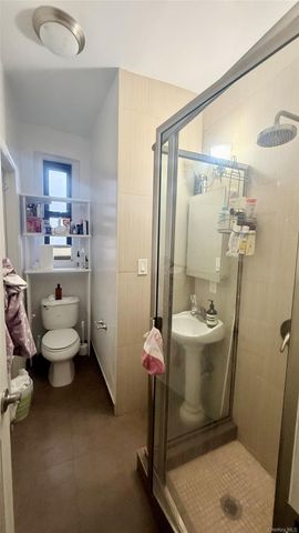 4220 Kissena Boulevard E18, Flushing, NY 11355