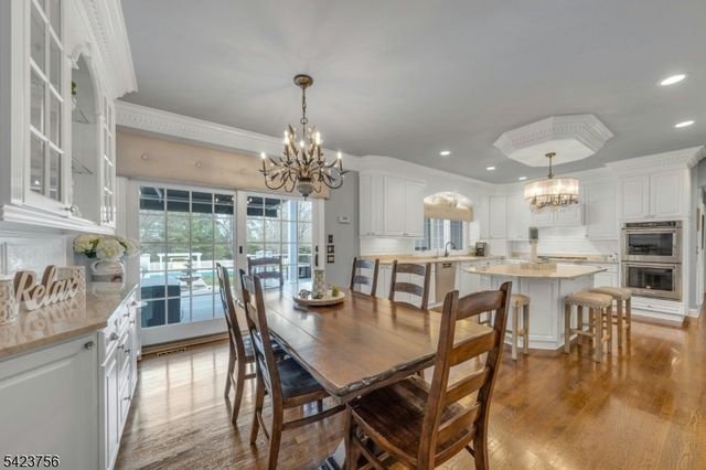 11 Baltusrol Way, Bernards Twp., NJ 07931