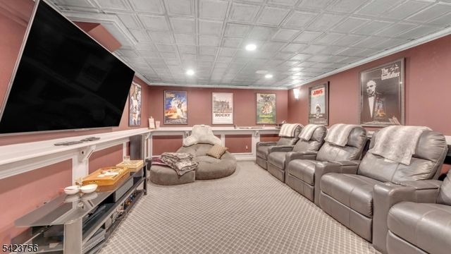 11 Baltusrol Way, Bernards Twp., NJ 07931