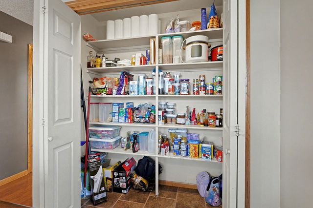 2512 Mainsgate Dr, Augusta, KS 67010