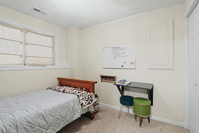 2512 Mainsgate Dr, Augusta, KS 67010