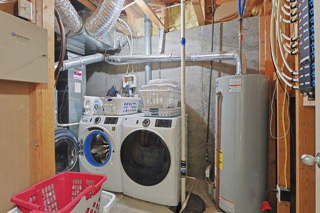 2512 Mainsgate Dr, Augusta, KS 67010