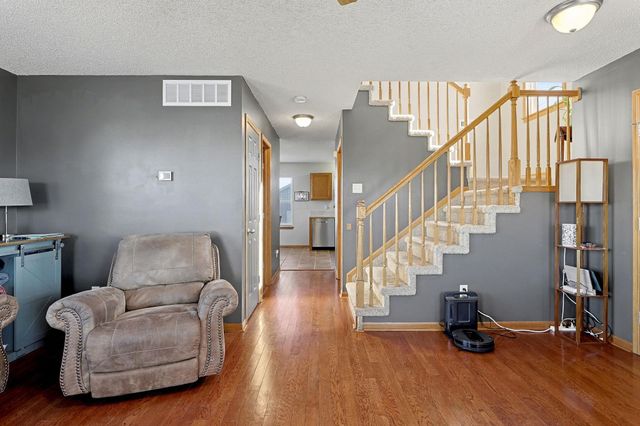 2512 Mainsgate Dr, Augusta, KS 67010