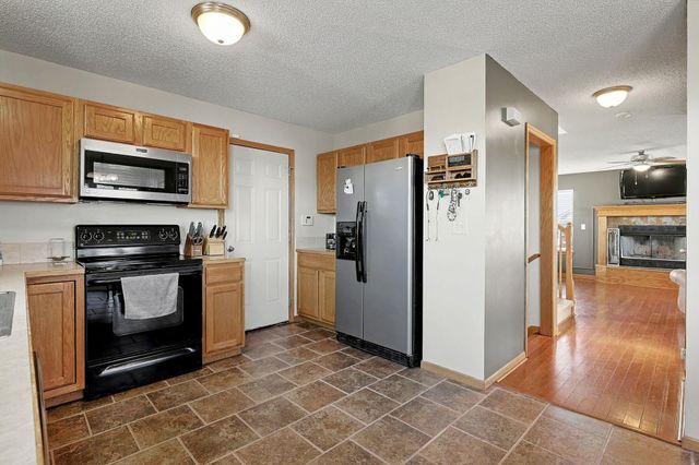 2512 Mainsgate Dr, Augusta, KS 67010