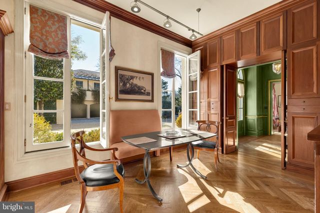 2740 CHAIN BRIDGE RD NW, Washington, DC 20016